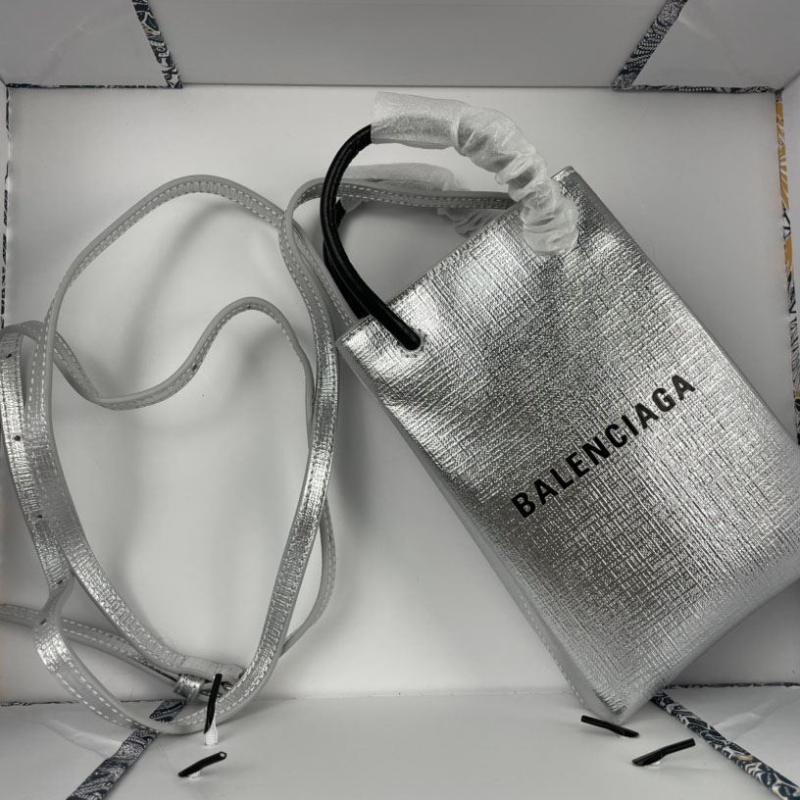 Ba*len*cia*ga top handle bags